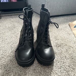 Rock and Candy ankle boots size 7.5